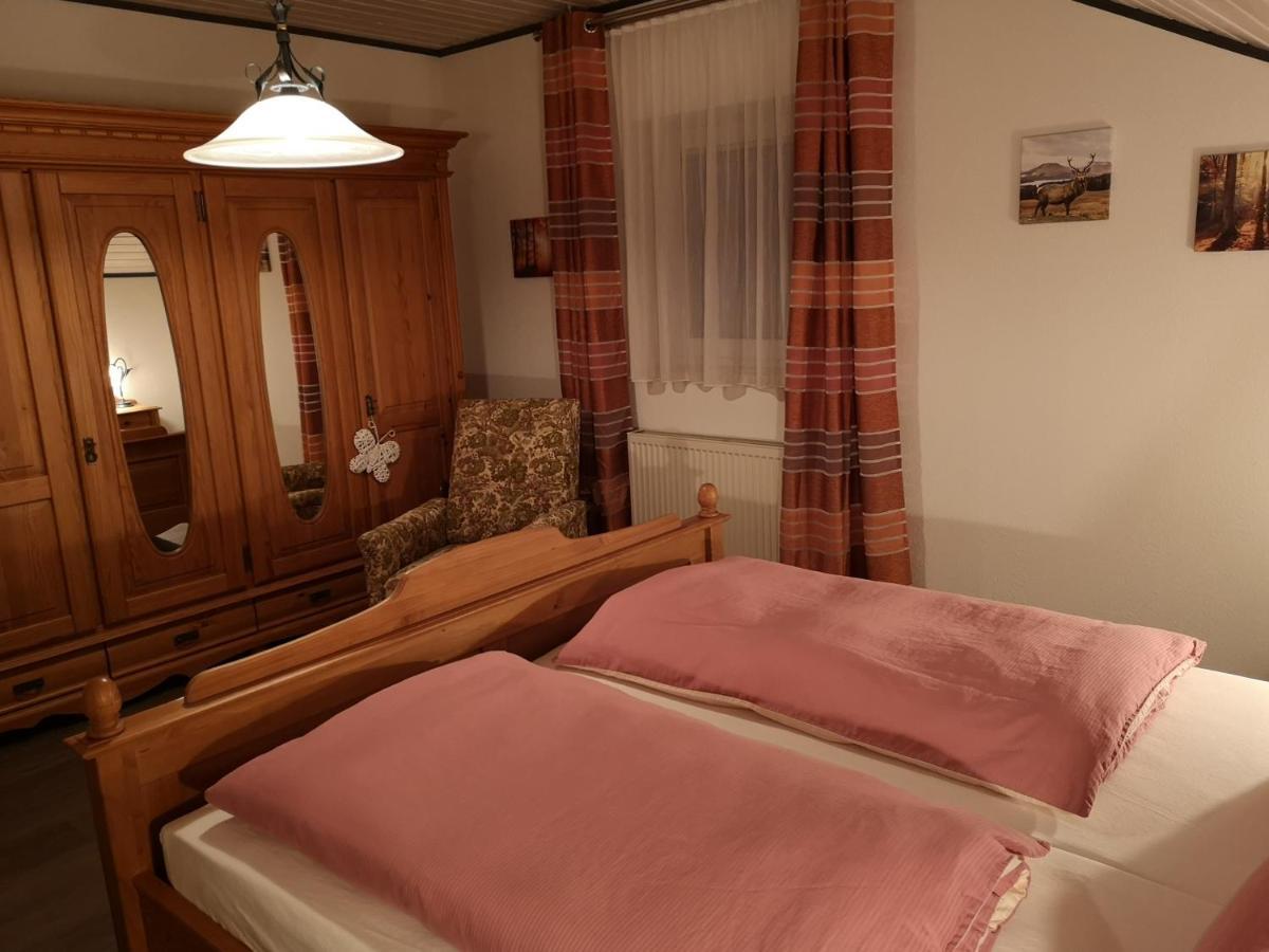 Ferienwohnung - Haus Monika 菲利普斯罗伊特 外观 照片